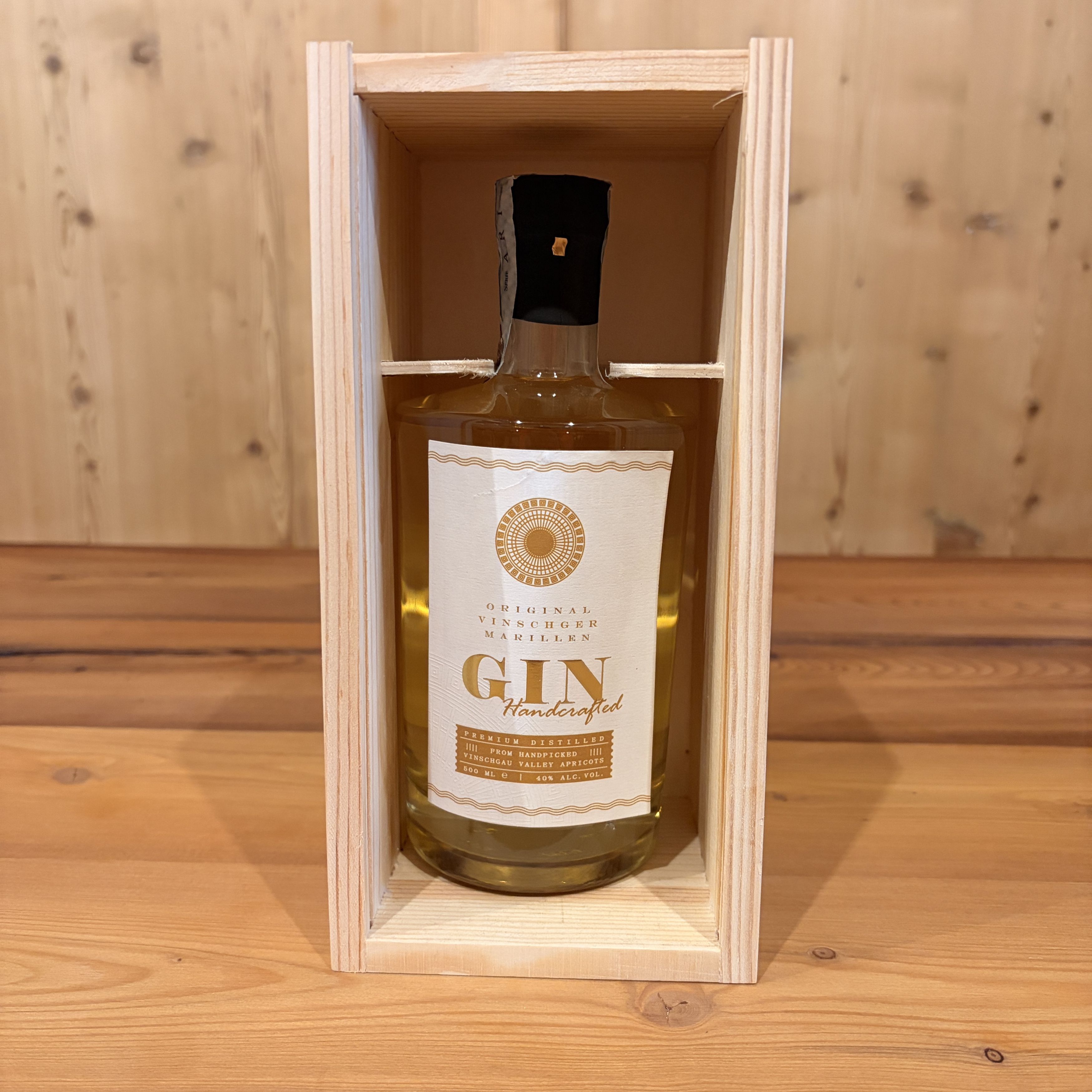 Vinschger Marillen Gin Pronto 1005979 500 ml mit Holzkiste